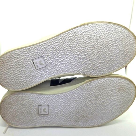 Veja Women's White and Black Sneakers - Picture 10 of 16